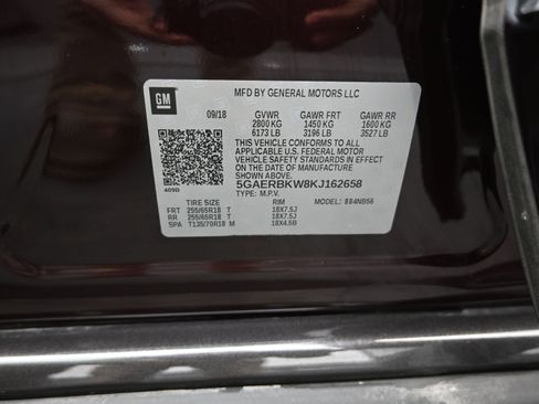 Used 2019 Buick Enclave Essence image 9