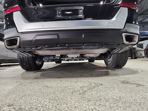 Used 2023 BMW X6 xDrive40i w/ Premium Package image 6