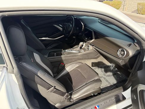 Used 2019 Chevrolet Camaro SS image 11