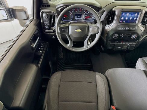 Certified 2023 Chevrolet Silverado 2500 Custom w/ Custom Value Package AWD/4WD image 18