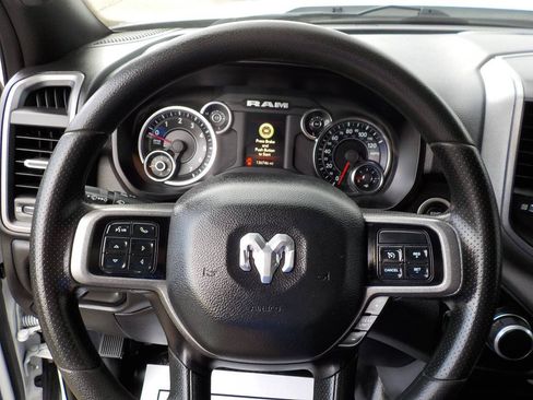 Used 2022 RAM 2500 Tradesman w/ Chrome Appearance Group AWD/4WD image 16