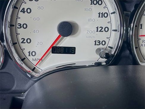 Used 2005 Saturn Vue 2WD w/ Appearance Pkg image 14