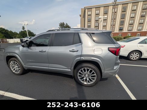 Used 2026 GMC Terrain Denali AWD/4WD image 10