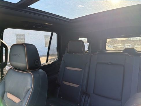 Used 2022 GMC Yukon AT4 image 55