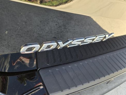 Used 2023 Honda Odyssey Touring image 15