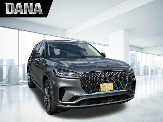 Certified 2025 Lincoln Aviator Reserve w/ Illumination Package AWD/4WD image 1