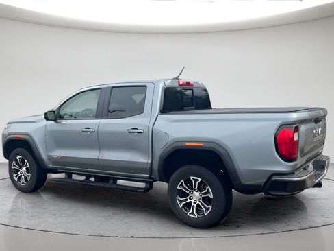 Used 2023 GMC Canyon AT4 w/ AT4 Premium Package AWD/4WD image 6