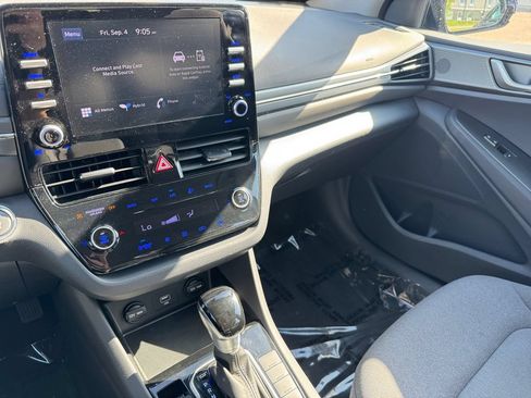 Used 2022 Hyundai Ioniq Blue FWD image 29