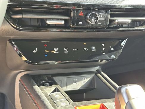 New 2026 Nissan Kicks SR w/ Cold Weather Package image 21