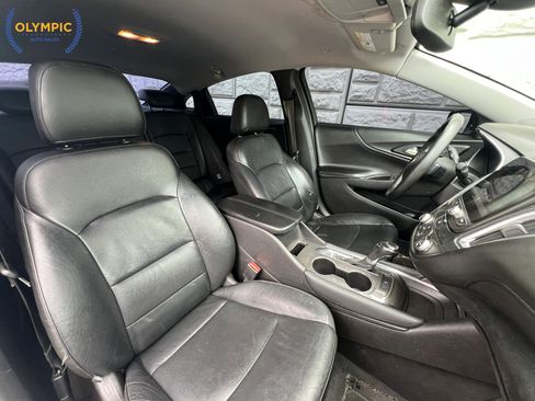 Used 2016 Chevrolet Malibu LT w/ Leather Package FWD image 42