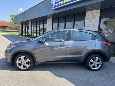 Used 2021 Honda HR-V LX image 7