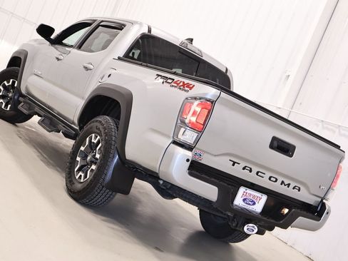 Used 2023 Toyota Tacoma TRD Off-Road w/ Advanced Technology Package image 44