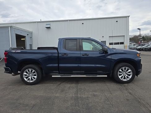 Used 2021 Chevrolet Silverado 1500 Custom image 9