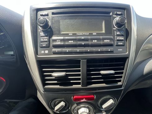 Used 2013 Subaru Forester 2.5X Premium w/ All-Weather Pkg image 13