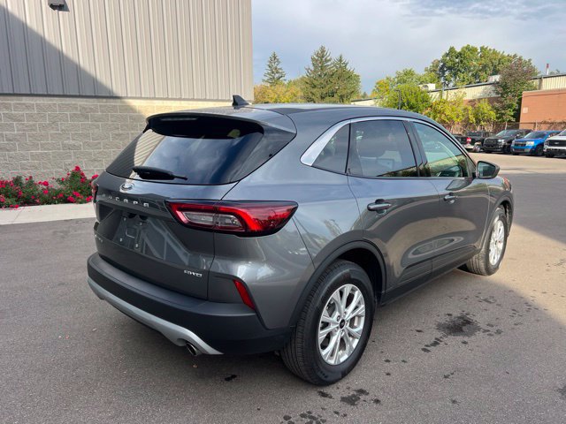 Certified 2024 Ford Escape Active AWD/4WD image 5