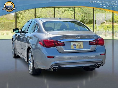 Used 2015 INFINITI Q70 3.7 RWD image 7