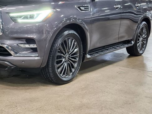 Used 2023 INFINITI QX80 Sensory w/ Cargo Package AWD/4WD image 17