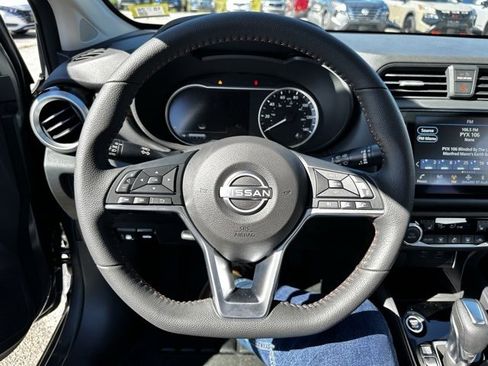 New 2025 Nissan Versa SR w/ Trunk Package image 24