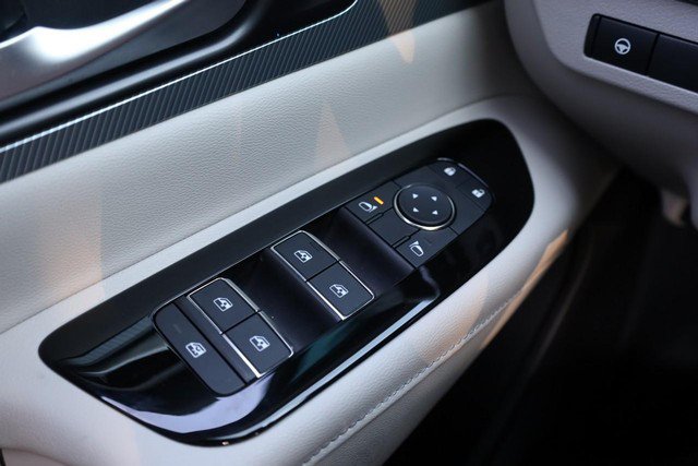 Certified 2025 Nissan Murano SL AWD/4WD image 21