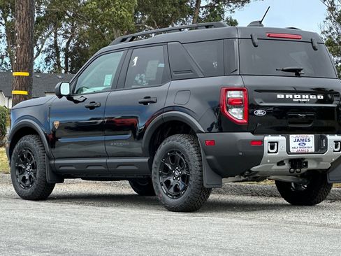 New 2026 Ford Bronco Sport Badlands w/ Sasquatch Badlands Package AWD/4WD image 3