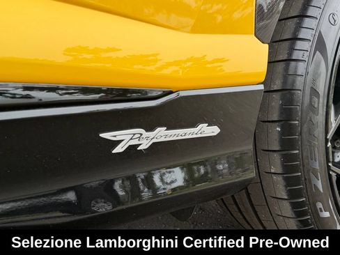 Used 2023 Lamborghini Urus Performante AWD/4WD image 16