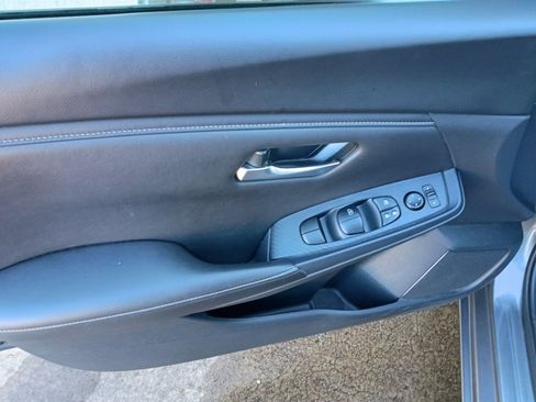 Used 2023 Nissan Sentra S FWD image 32