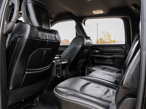 Used 2020 RAM 3500 Limited image 41