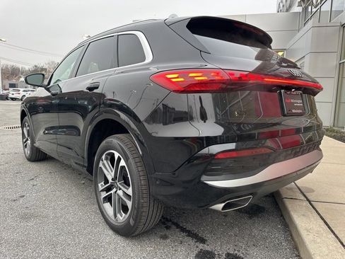 New 2025 Audi Q5 Premium image 3