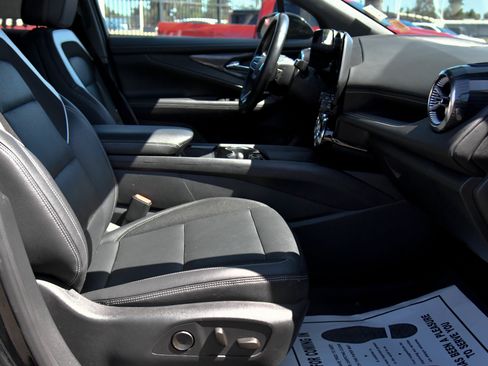 Used 2024 Chevrolet Blazer EV LT AWD/4WD image 55