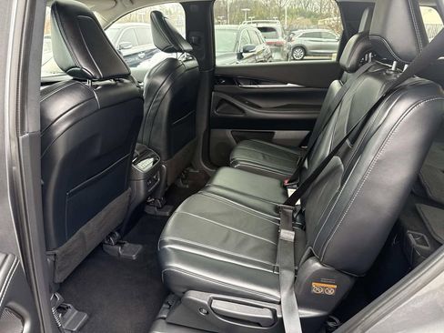 Used 2023 INFINITI QX60 Pure image 30