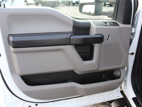 Used 2020 Ford F450 XL w/ Power Equipment Group image 21