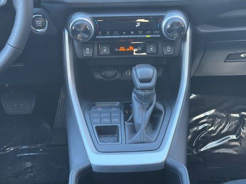 New 2025 Toyota RAV4 XLE w/ Convenience Package image 25