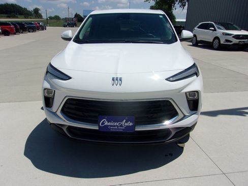 Used 2024 Buick Encore GX Preferred FWD image 5