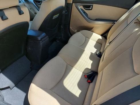 Used 2013 Hyundai Elantra GLS w/ Preferred Pkg FWD image 15