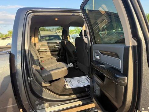 Used 2019 RAM 2500 Big Horn AWD/4WD image 5