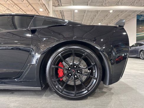 Used 2017 Chevrolet Corvette Grand Sport w/ Grand Sport Heritage Package image 21