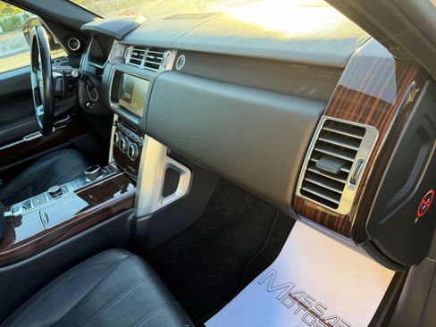 Used 2017 Land Rover Range Rover HSE AWD/4WD image 40