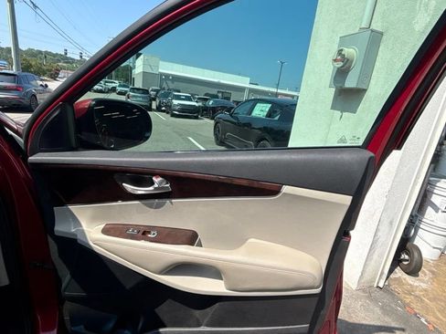 Used 2016 Kia Sorento FWD w/ LX Convenience Package image 23