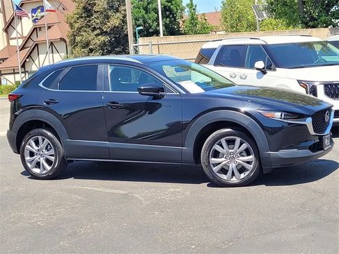 Used 2023 MAZDA CX-30 AWD 2.5 S w/ Preferred Package image 4