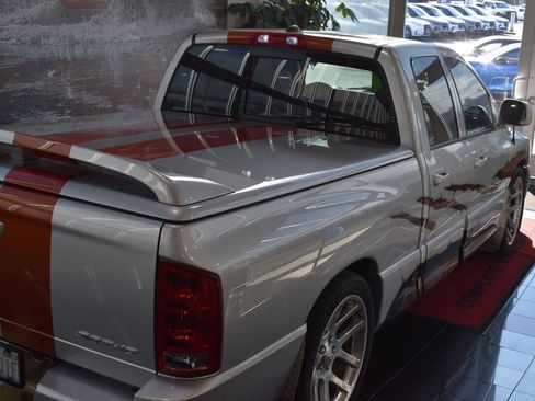 Used 2005 Dodge Ram 1500 Truck 2WD Quad Cab image 11