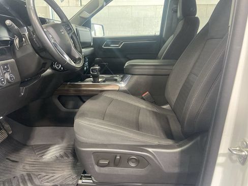 Certified 2023 Chevrolet Silverado 1500 RST w/ Convenience Package II AWD/4WD image 18