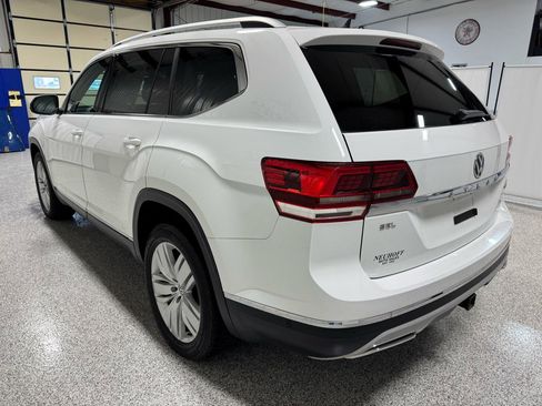Used 2018 Volkswagen Atlas SEL Premium image 5