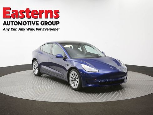 Used 2023 Tesla Model 3 Standard Range RWD image 44
