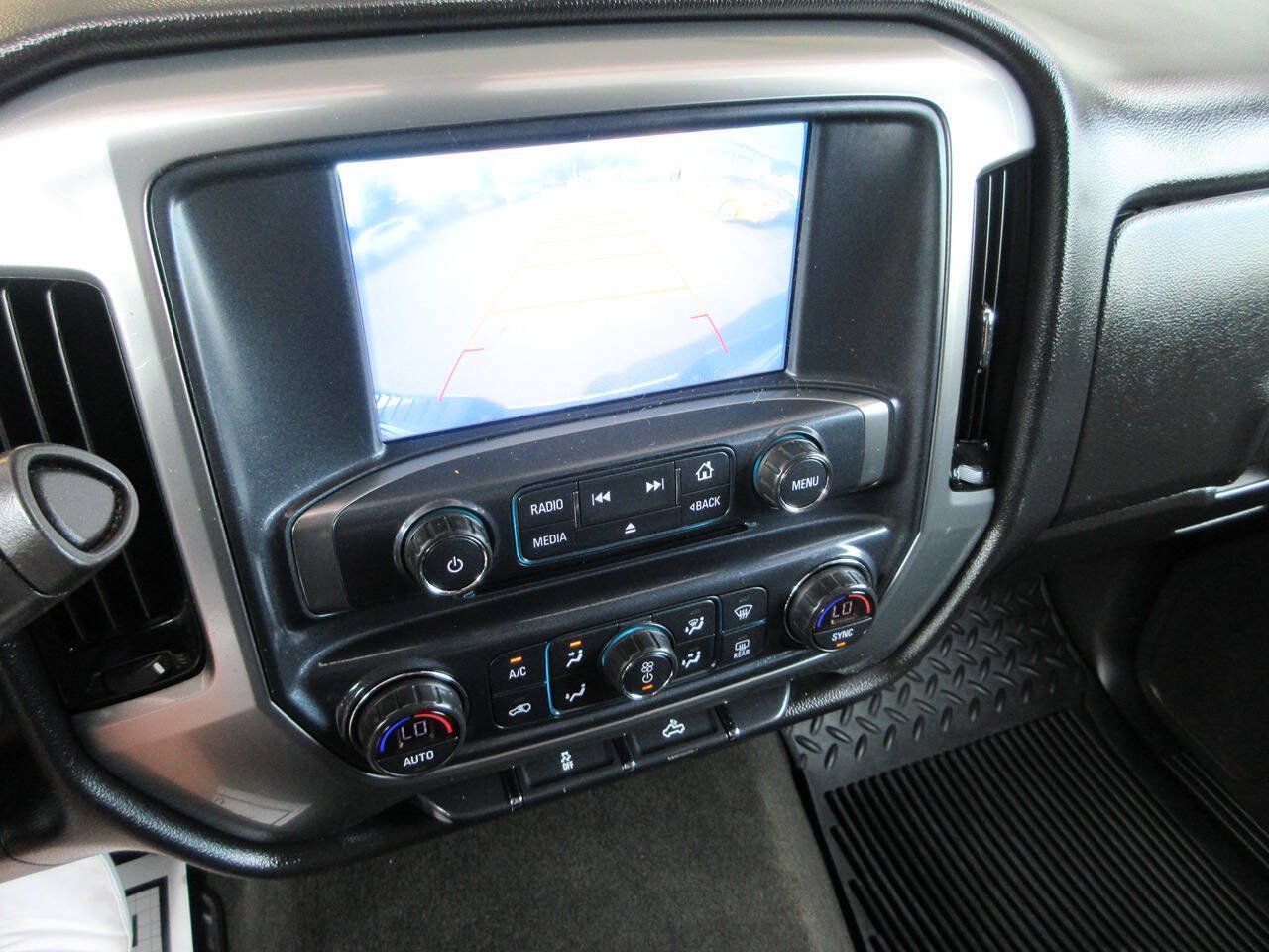 Used 2017 Chevrolet Silverado 1500 LT w/ All Star Edition AWD/4WD image 36