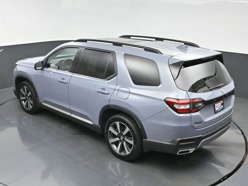 Certified 2024 Honda Pilot Touring image 30