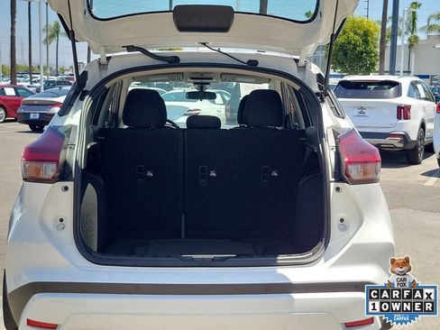Used 2024 Nissan Kicks SV FWD image 9