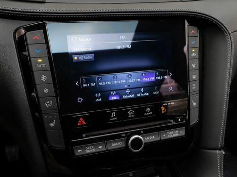 Used 2024 INFINITI QX55 Luxe w/ Cargo Package AWD/4WD image 30