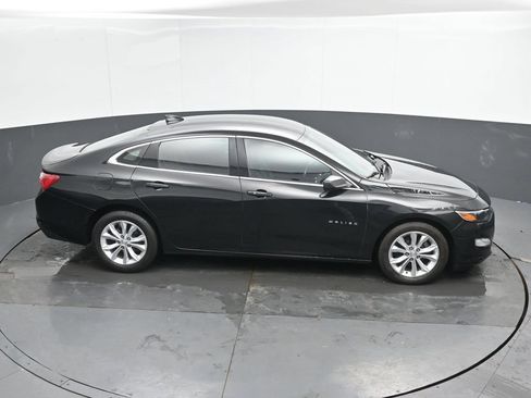 Used 2022 Chevrolet Malibu LT FWD image 34
