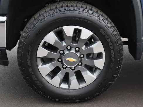 Certified 2024 Chevrolet Silverado 2500 LT w/ All Star Edition AWD/4WD image 30