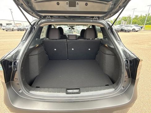 New 2026 Nissan Kicks SV AWD/4WD image 28